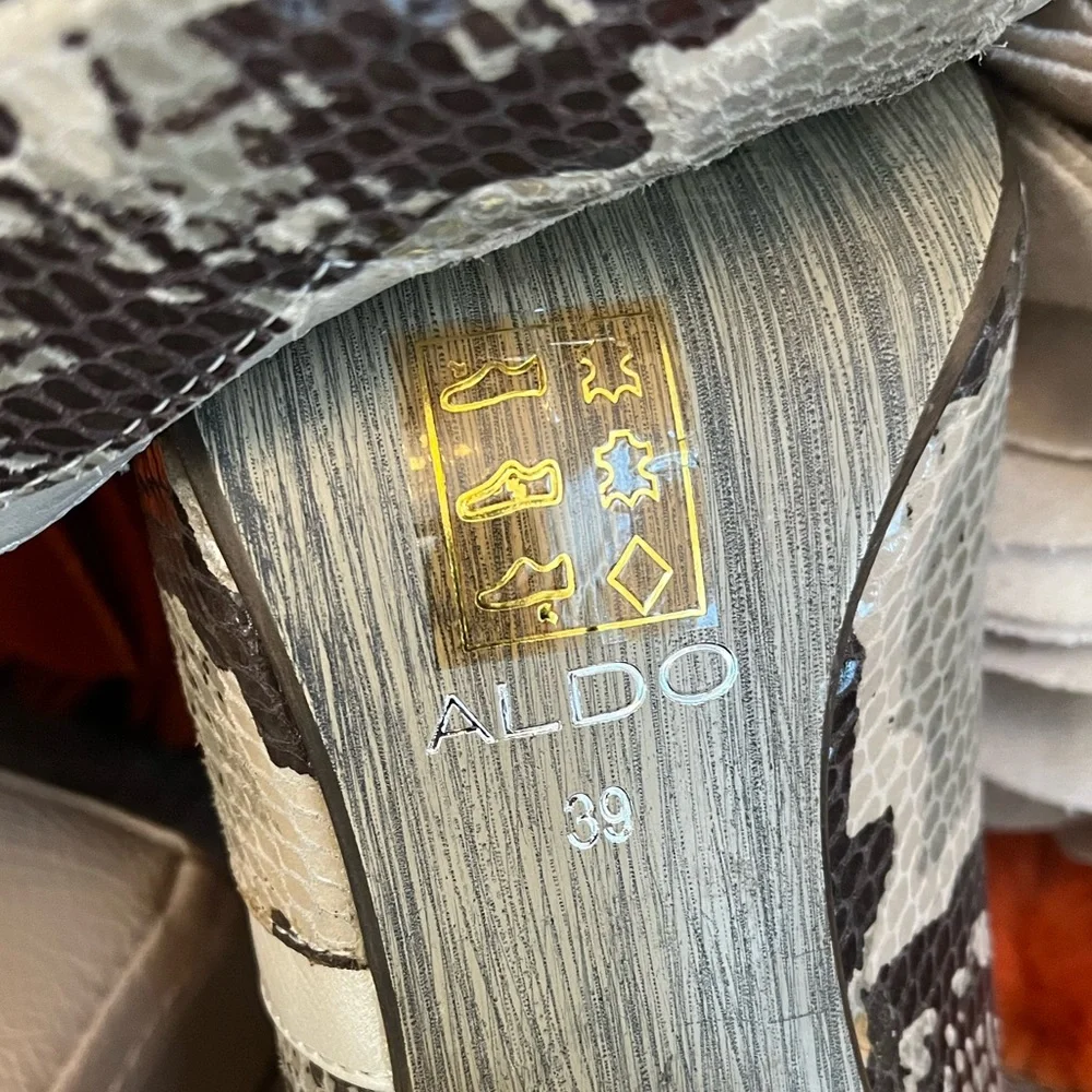 ❣️🆕Aldo Leather&Snakeskin Embossed Pumps❣️ - Picture 7 of 8